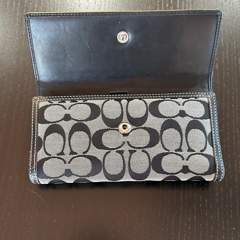 Coach Signature Jacquard Fabric Wallet - Picture 3 of 8